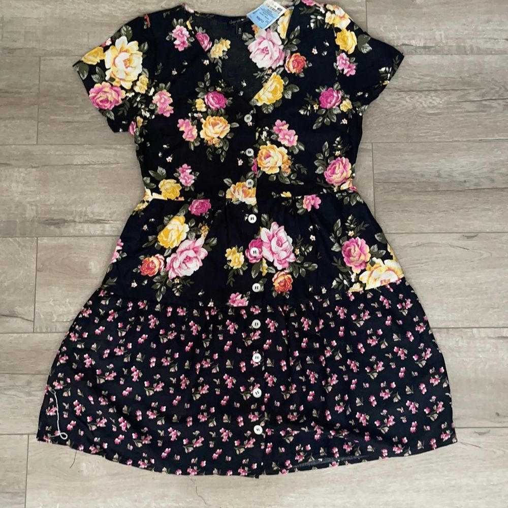 NWT Floral button down dress